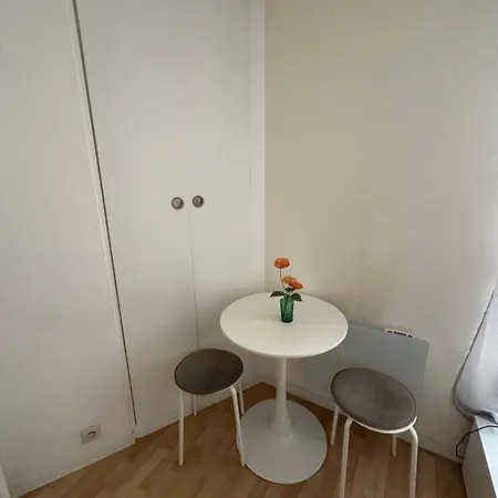 A Paris La Defense Apartmán