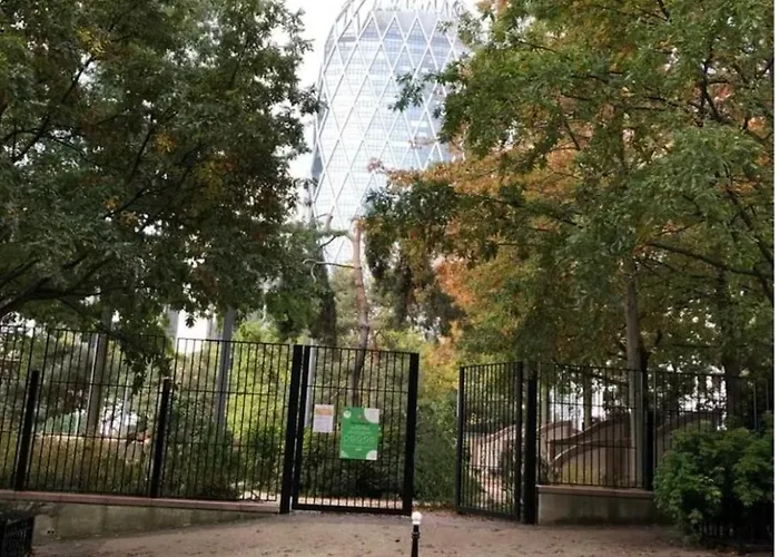 A Paris La Defense * 쿠르브부아